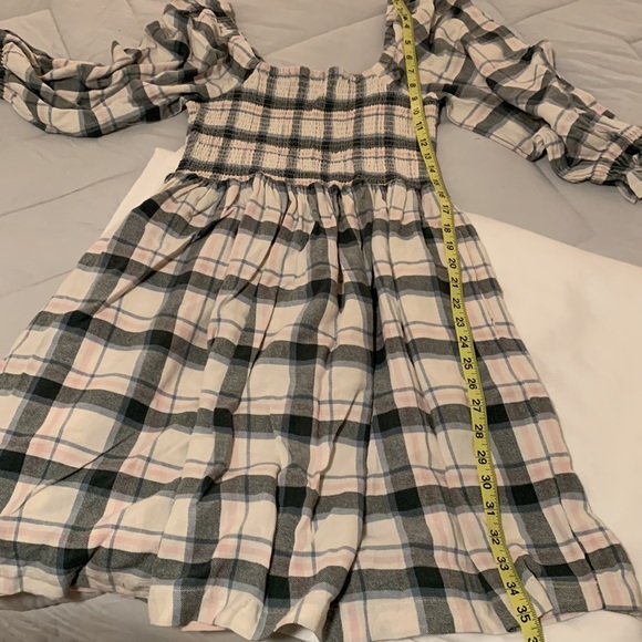 Madewell Lucie elbow-sleeve smocked mini dress in plaid - Picture 7 of 12